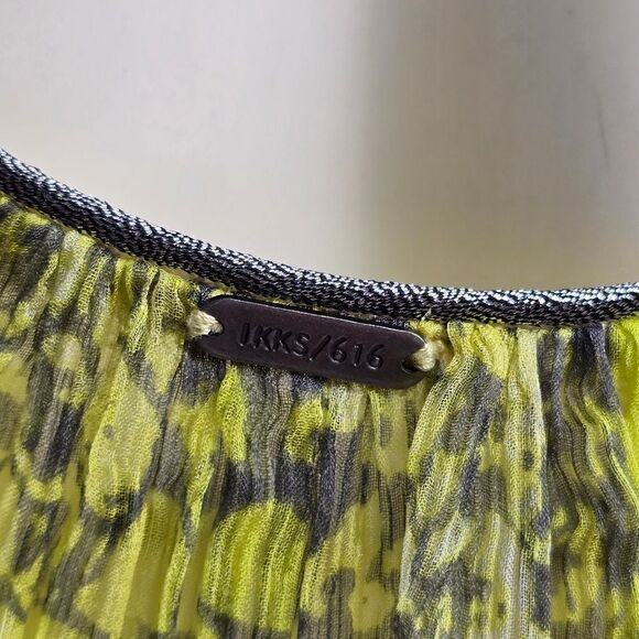 Ikks small dress R8 - Picture 4 of 5